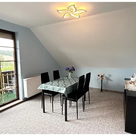 Haus Schoene Aussicht Bei Apartament Chemnitz